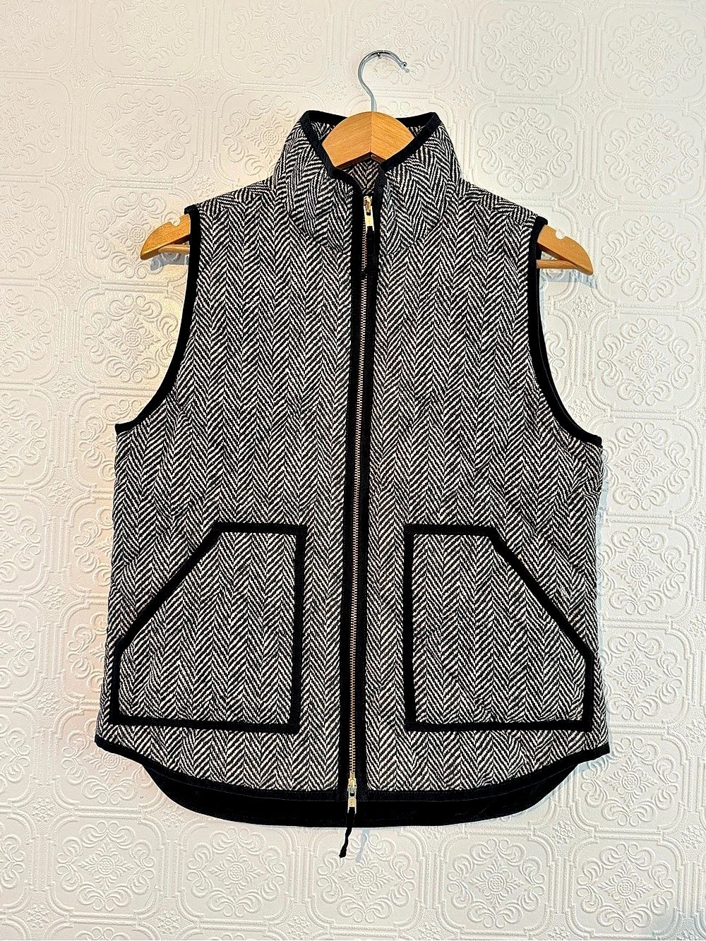 J.Crew Herringbone Quilted Puffer Vest | Small | Mint